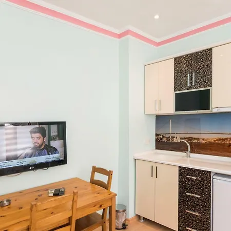 Taxim Elegance Hotel 2*