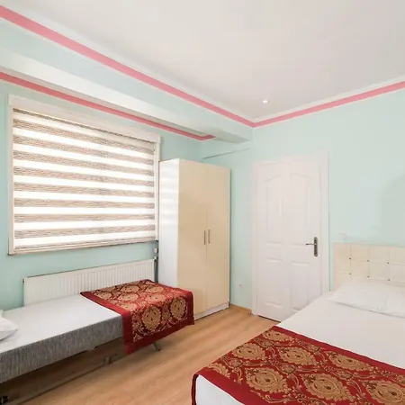 Hotell Taxim Elegance 2*