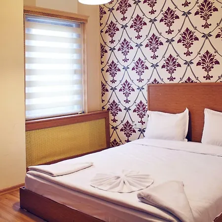 Hotell Taxim Elegance