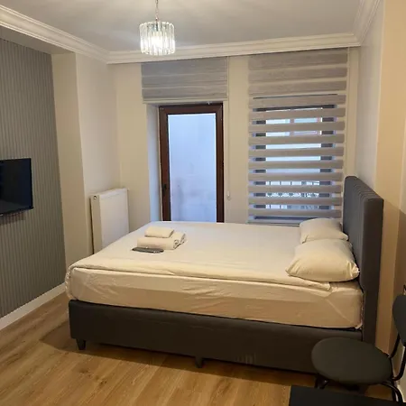 Taxim Elegance Hotel 2*