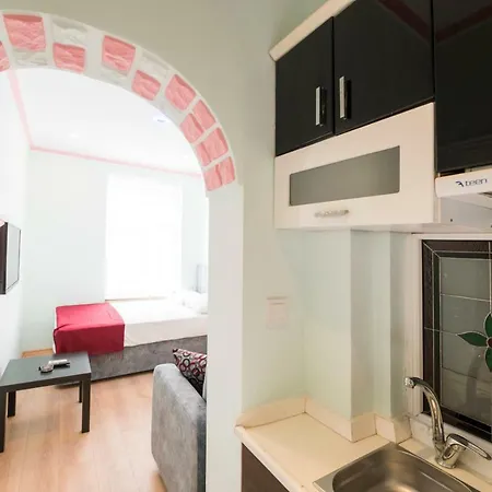 Taxim Elegance Hotel