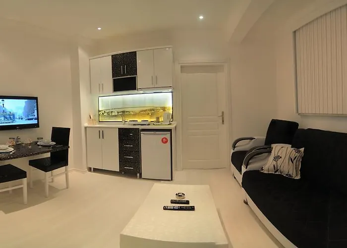 Taxim Elegance Hotel 2*