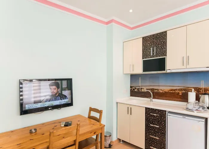 Taxim Elegance Hotel 2*